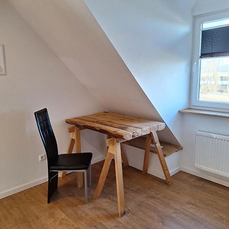 Bielefeld Zentral Komplette Fewo, 4 Schlafbereiche Bis Zu 8 Personen Екстериор снимка
